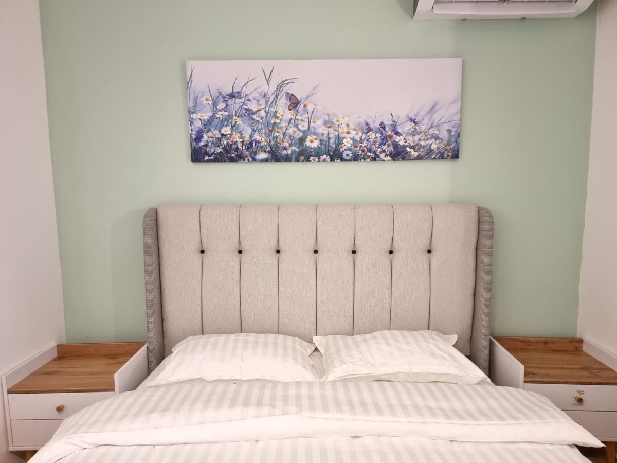 Hana Seaview Apartment Golem  Bagian luar foto