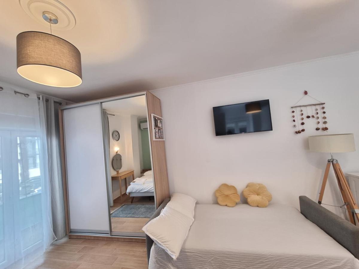 Hana Seaview Apartment Golem  Bagian luar foto